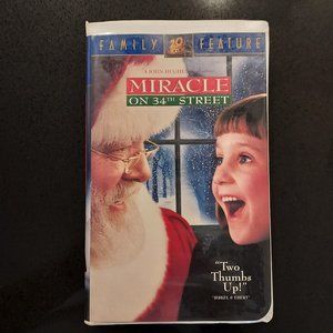 Miracle on 34 th st VHS